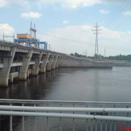 Мостовий перехід по спорудам Київської ГЕС та Київського шлюза